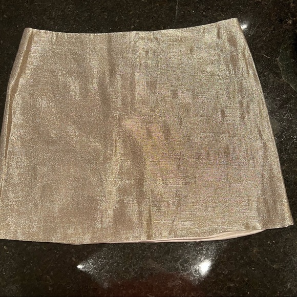 Alice + Olivia Metallic Gold Mini Skirt - Picture 4 of 5